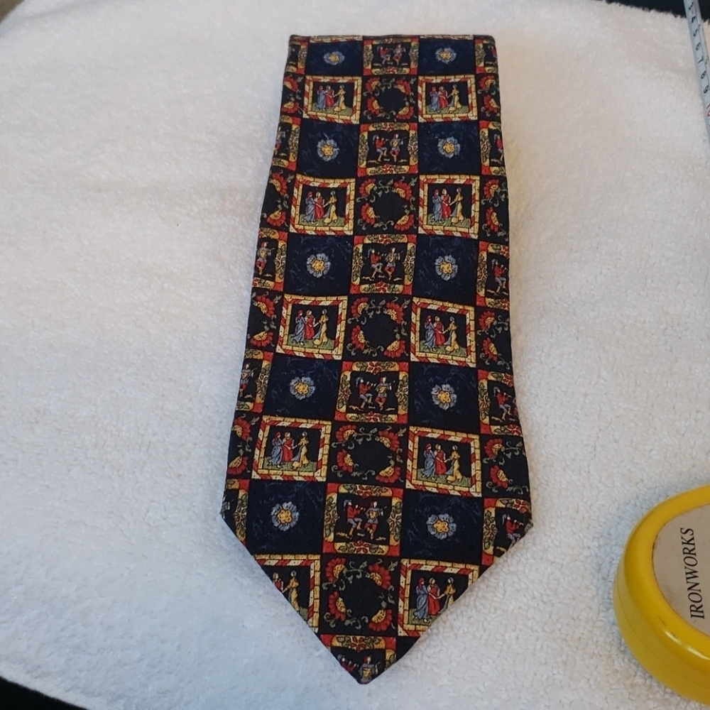 Enrico coveri tie